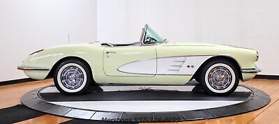 Chevrolet-Corvette-Cabriolet-1959-7