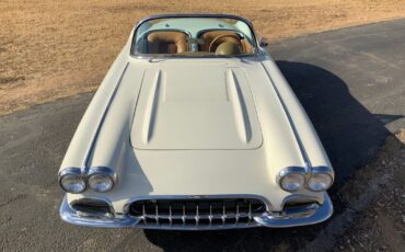 Chevrolet-Corvette-Cabriolet-1959-8