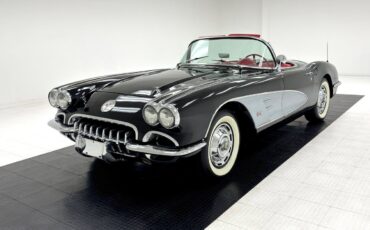 Chevrolet-Corvette-Cabriolet-1960-1