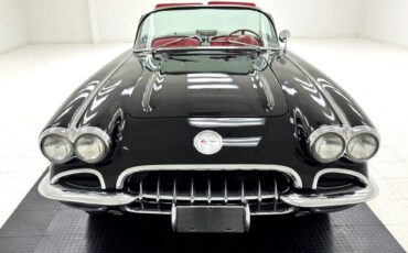 Chevrolet-Corvette-Cabriolet-1960-10