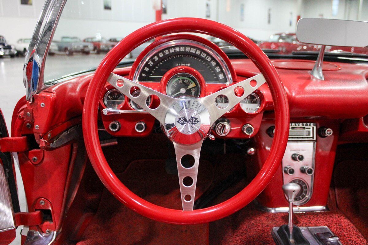 Chevrolet-Corvette-Cabriolet-1960-8