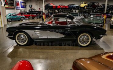 Chevrolet-Corvette-Cabriolet-1961-10