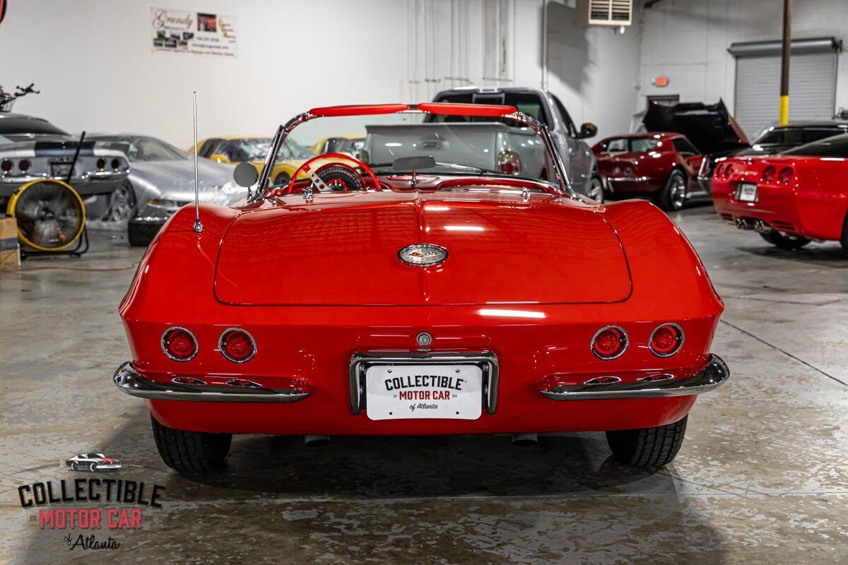 Chevrolet-Corvette-Cabriolet-1961-10