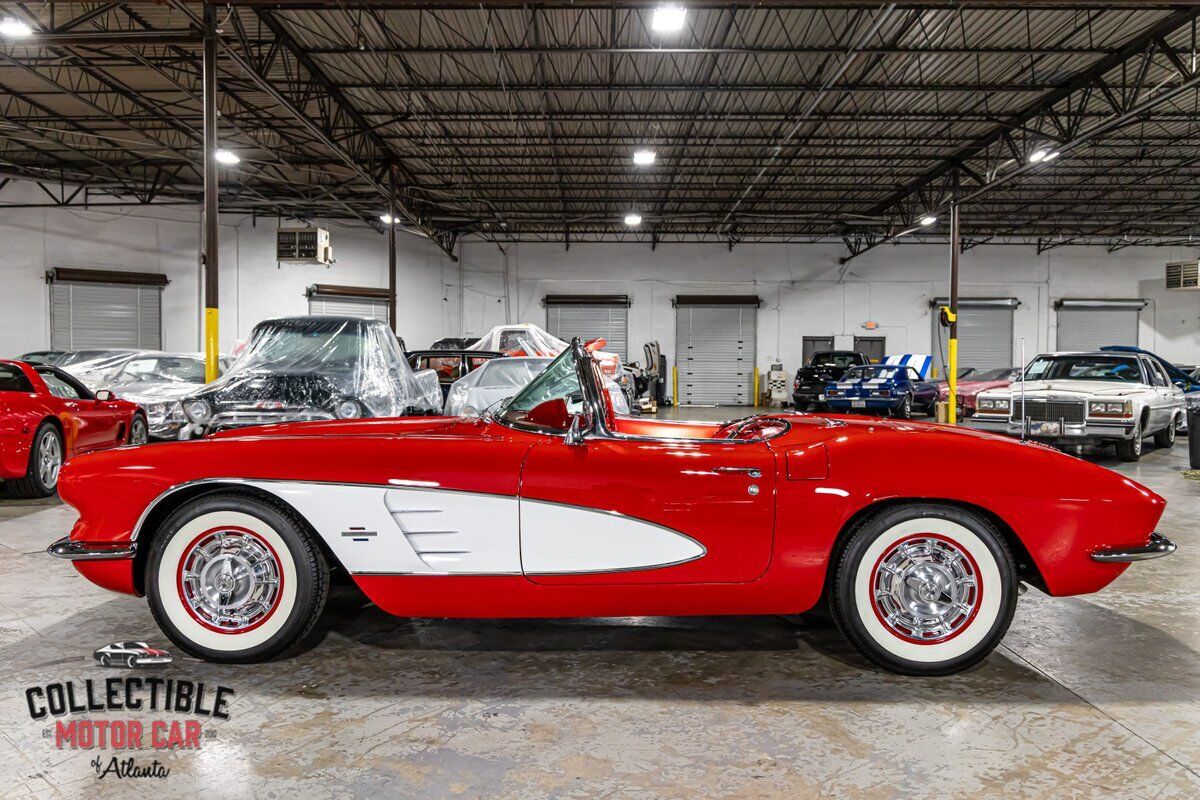 Chevrolet-Corvette-Cabriolet-1961-13