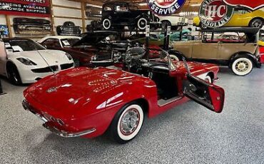 Chevrolet-Corvette-Cabriolet-1961-15