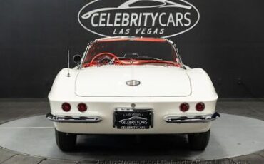 Chevrolet-Corvette-Cabriolet-1961-2