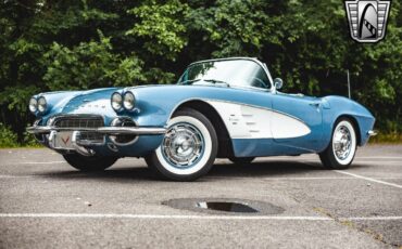 Chevrolet-Corvette-Cabriolet-1961-2