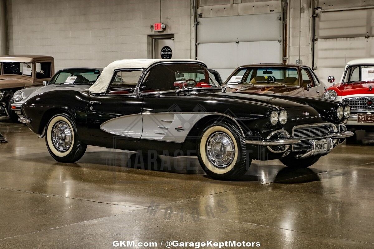 Chevrolet-Corvette-Cabriolet-1961-3