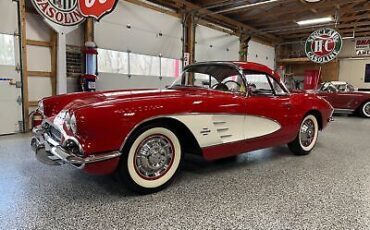 Chevrolet-Corvette-Cabriolet-1961-3