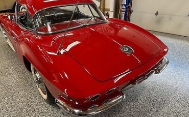 Chevrolet-Corvette-Cabriolet-1961-5