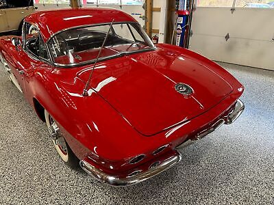 Chevrolet-Corvette-Cabriolet-1961-5