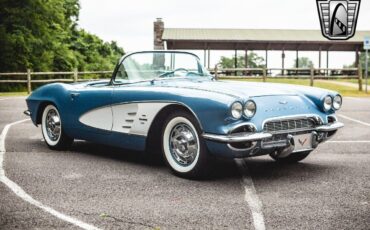 Chevrolet-Corvette-Cabriolet-1961-7