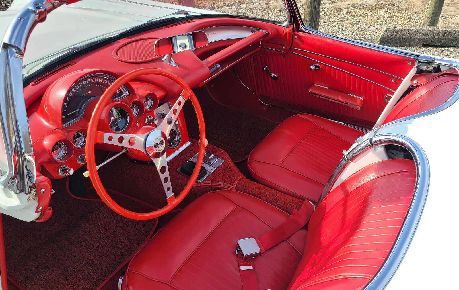 Chevrolet-Corvette-Cabriolet-1962-13