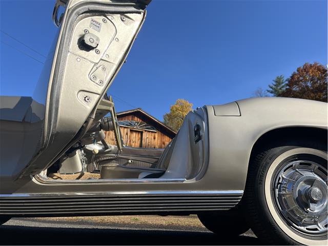 Chevrolet-Corvette-Cabriolet-1962-14