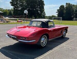 Chevrolet-Corvette-Cabriolet-1962-17