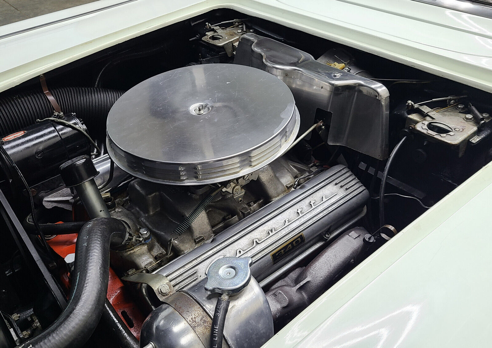 Chevrolet-Corvette-Cabriolet-1962-17