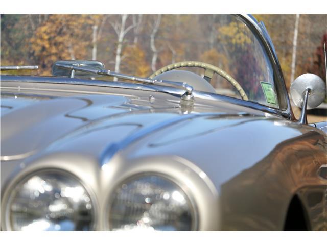 Chevrolet-Corvette-Cabriolet-1962-24