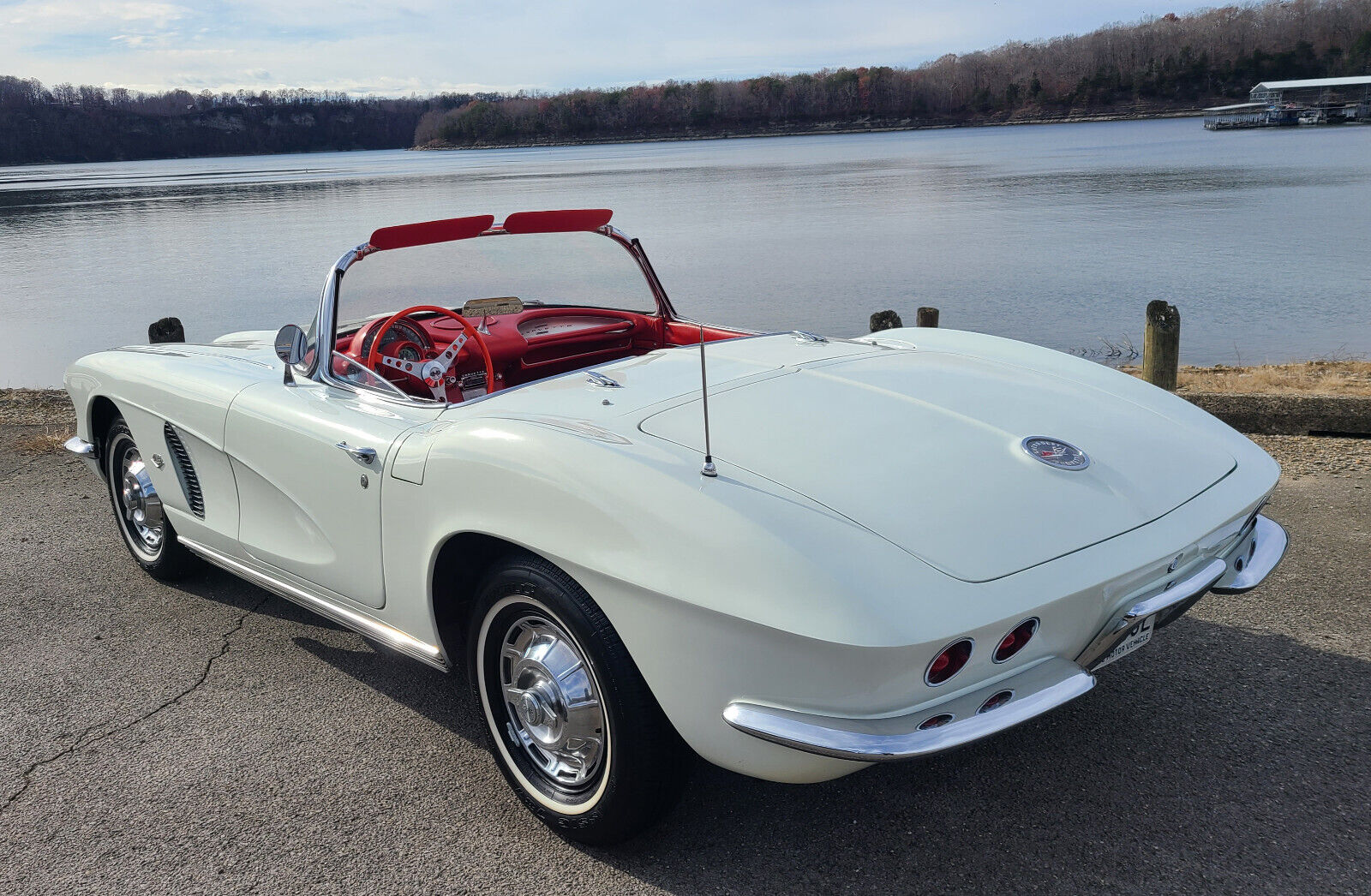 Chevrolet-Corvette-Cabriolet-1962-4