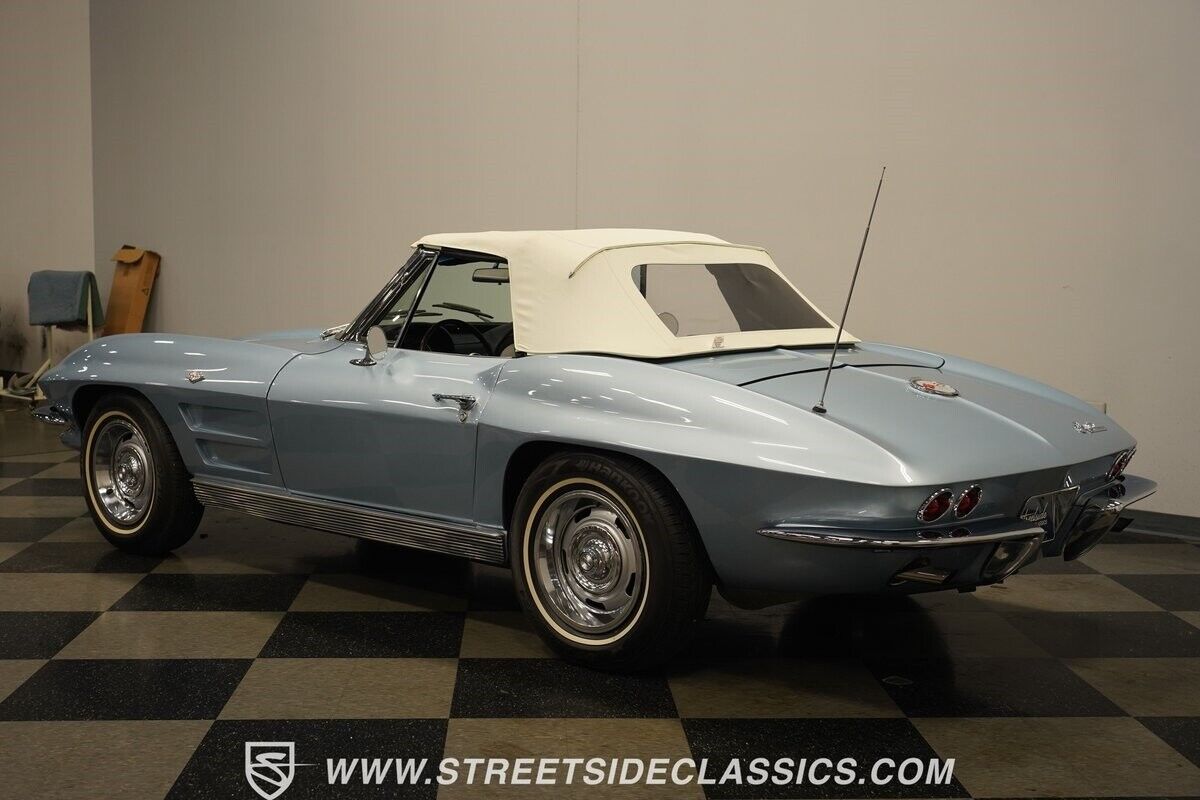 Chevrolet-Corvette-Cabriolet-1963-11