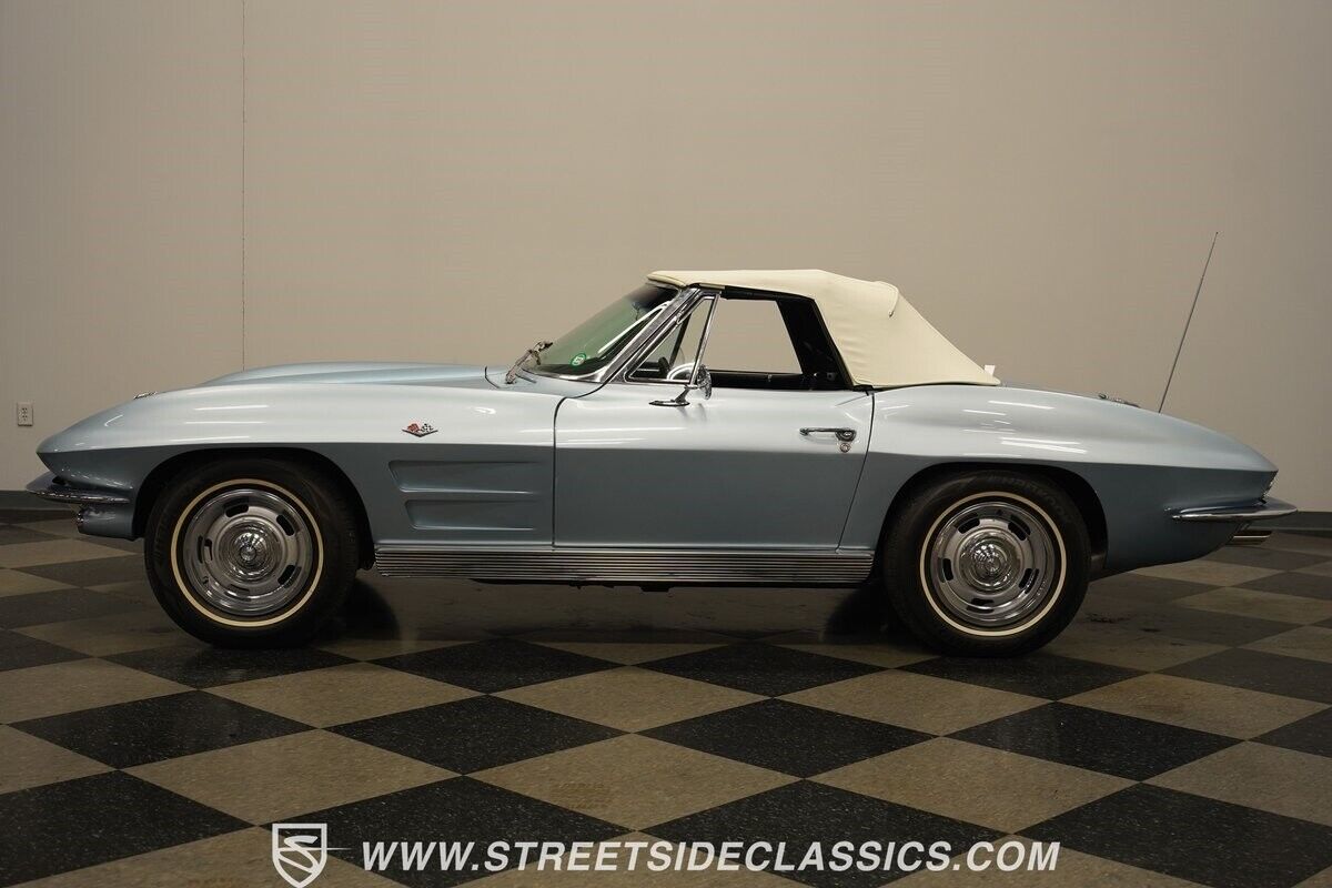 Chevrolet-Corvette-Cabriolet-1963-2