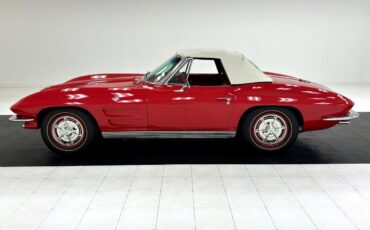 Chevrolet-Corvette-Cabriolet-1963-2