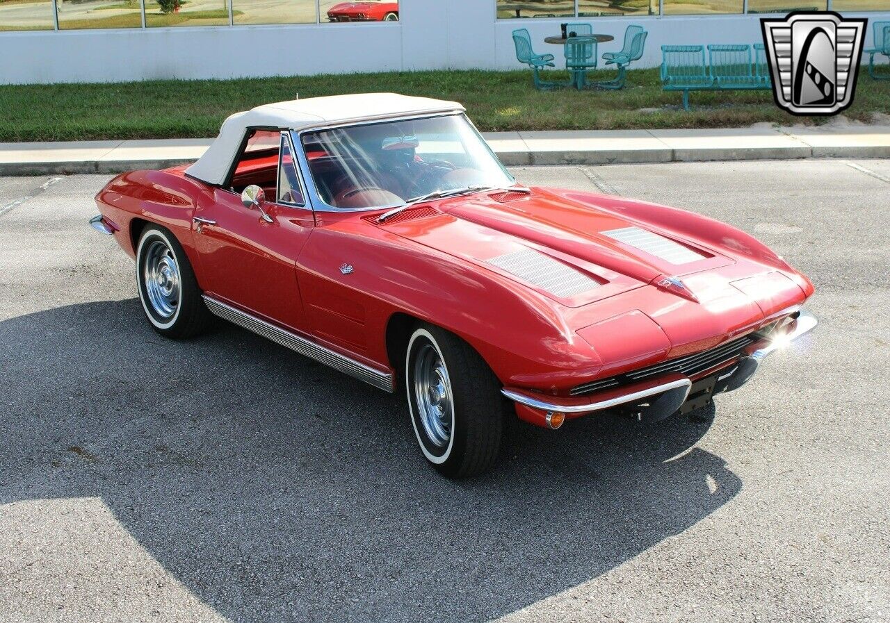 Chevrolet-Corvette-Cabriolet-1963-2