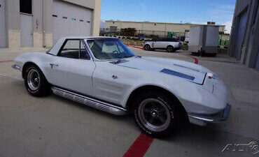 Chevrolet-Corvette-Cabriolet-1963-3