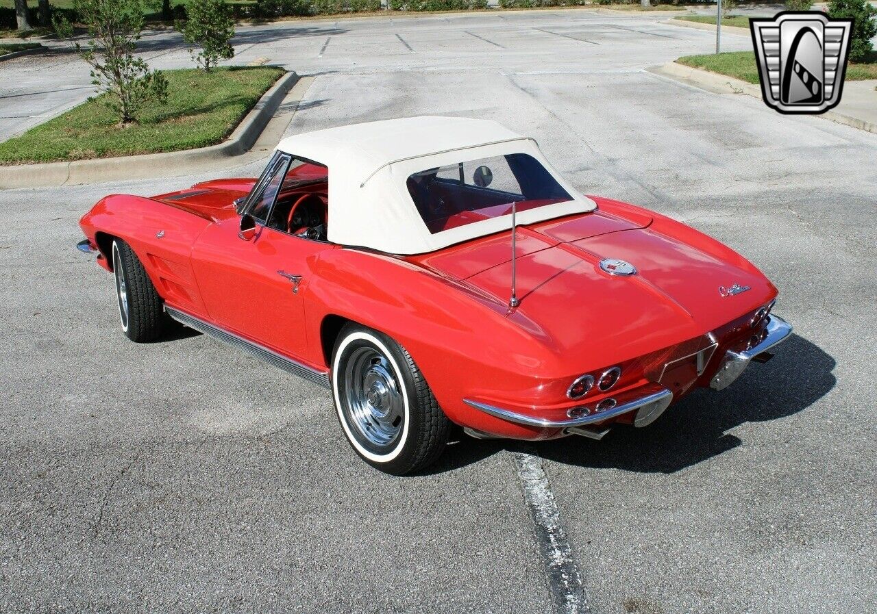 Chevrolet-Corvette-Cabriolet-1963-4