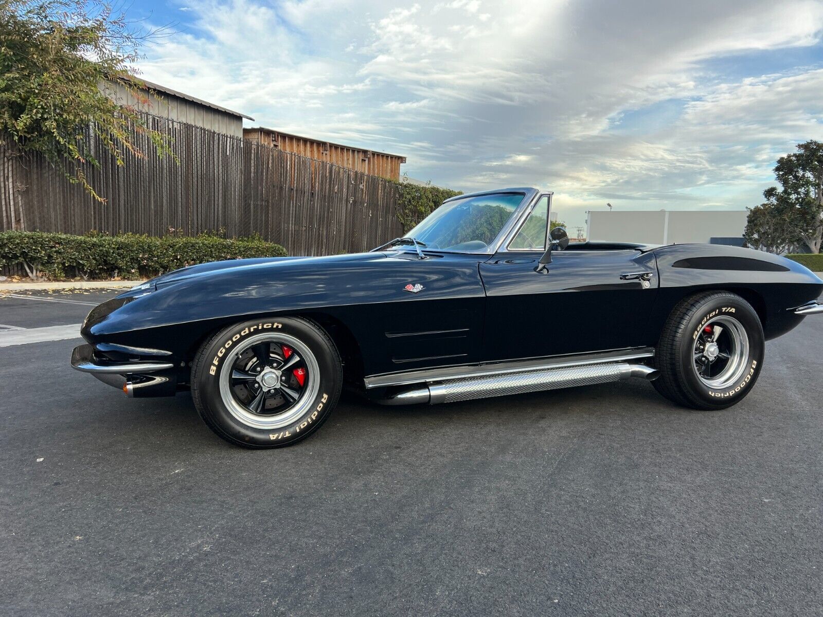 Chevrolet-Corvette-Cabriolet-1964-12