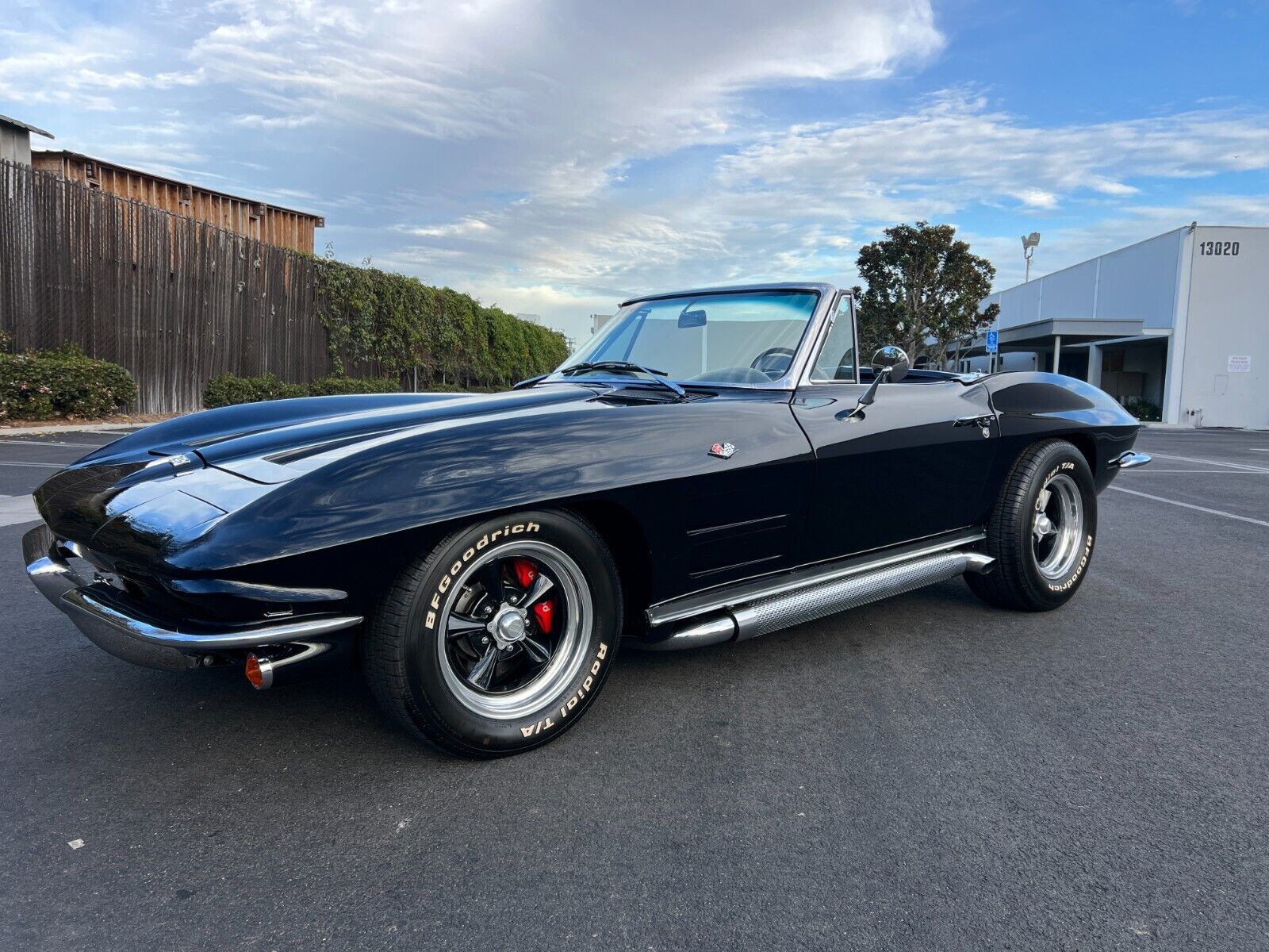 Chevrolet-Corvette-Cabriolet-1964-15