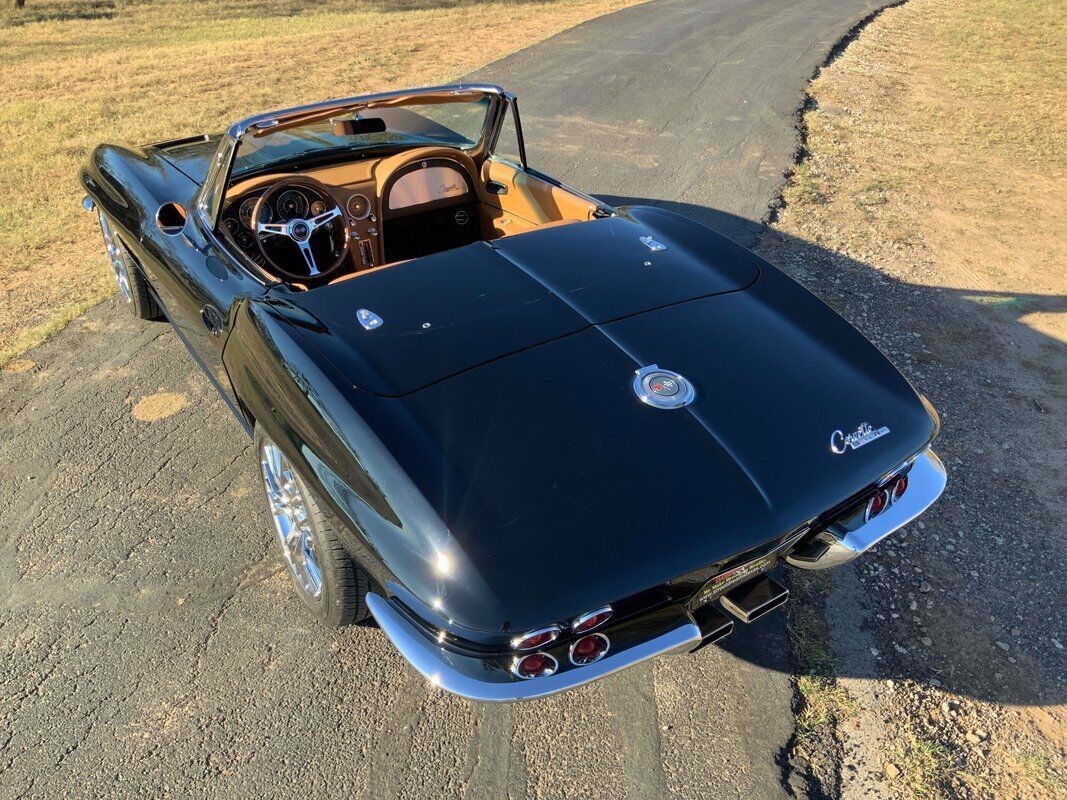 Chevrolet-Corvette-Cabriolet-1964-2