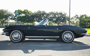 Chevrolet-Corvette-Cabriolet-1964-2