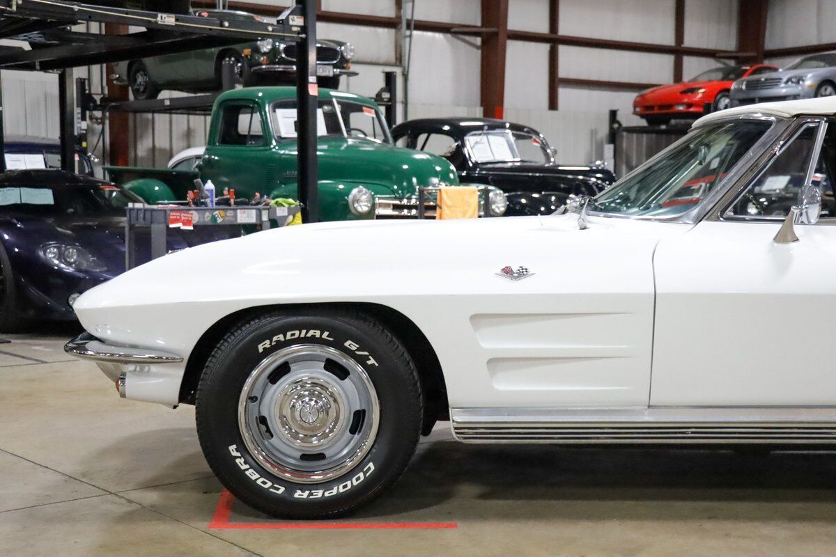 Chevrolet-Corvette-Cabriolet-1964-2