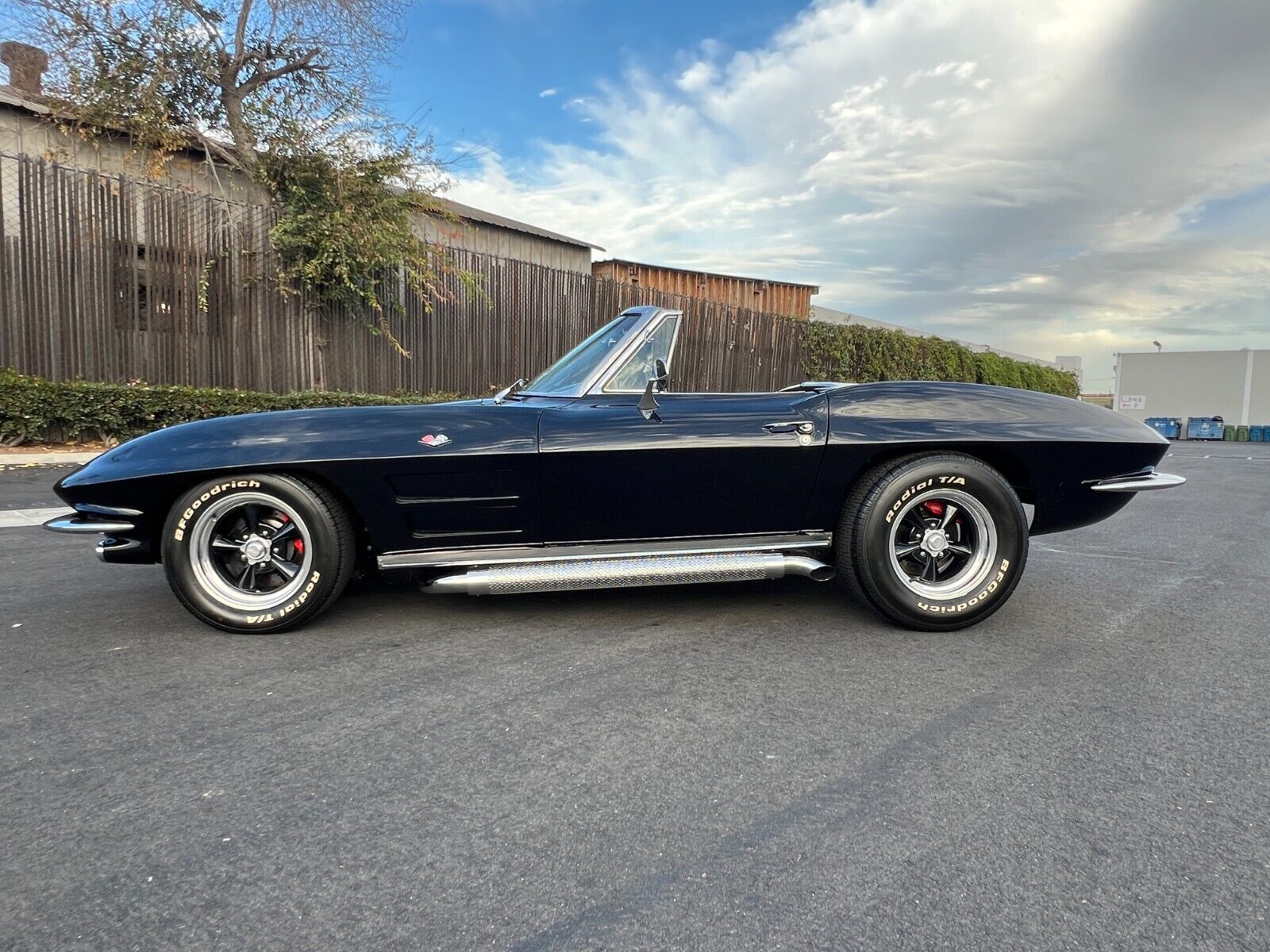 Chevrolet-Corvette-Cabriolet-1964-20