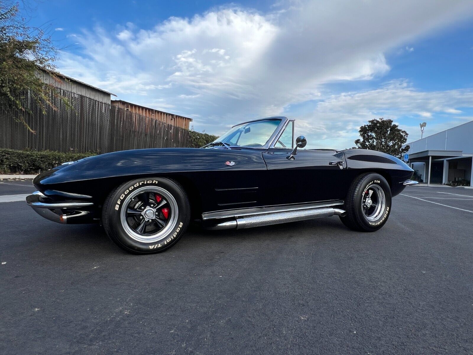 Chevrolet-Corvette-Cabriolet-1964-21