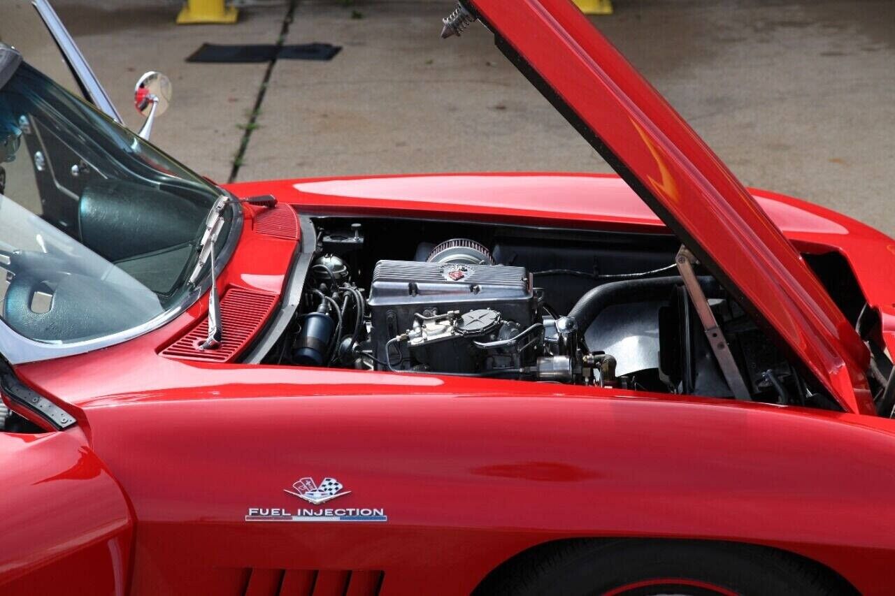 Chevrolet-Corvette-Cabriolet-1964-3