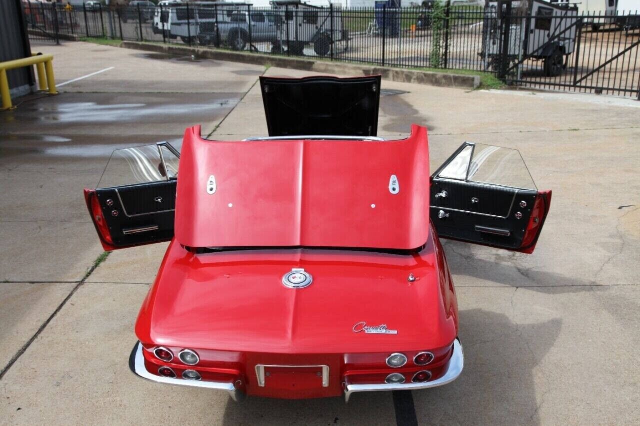 Chevrolet-Corvette-Cabriolet-1964-34