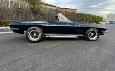 Chevrolet-Corvette-Cabriolet-1964-4