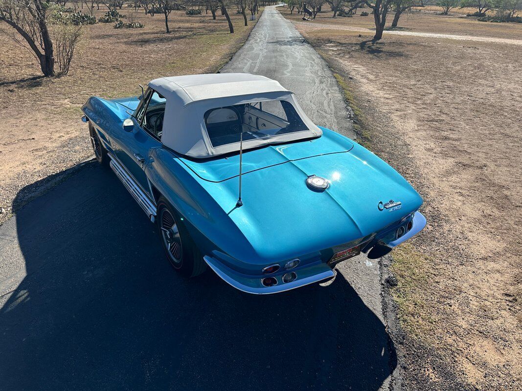 Chevrolet-Corvette-Cabriolet-1964-5