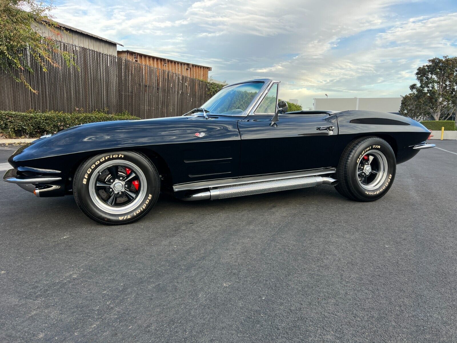 Chevrolet-Corvette-Cabriolet-1964-8