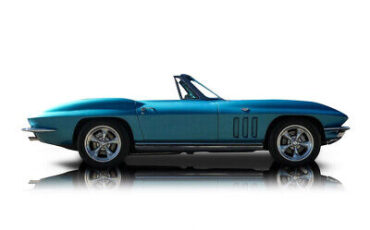 Chevrolet-Corvette-Cabriolet-1965-1