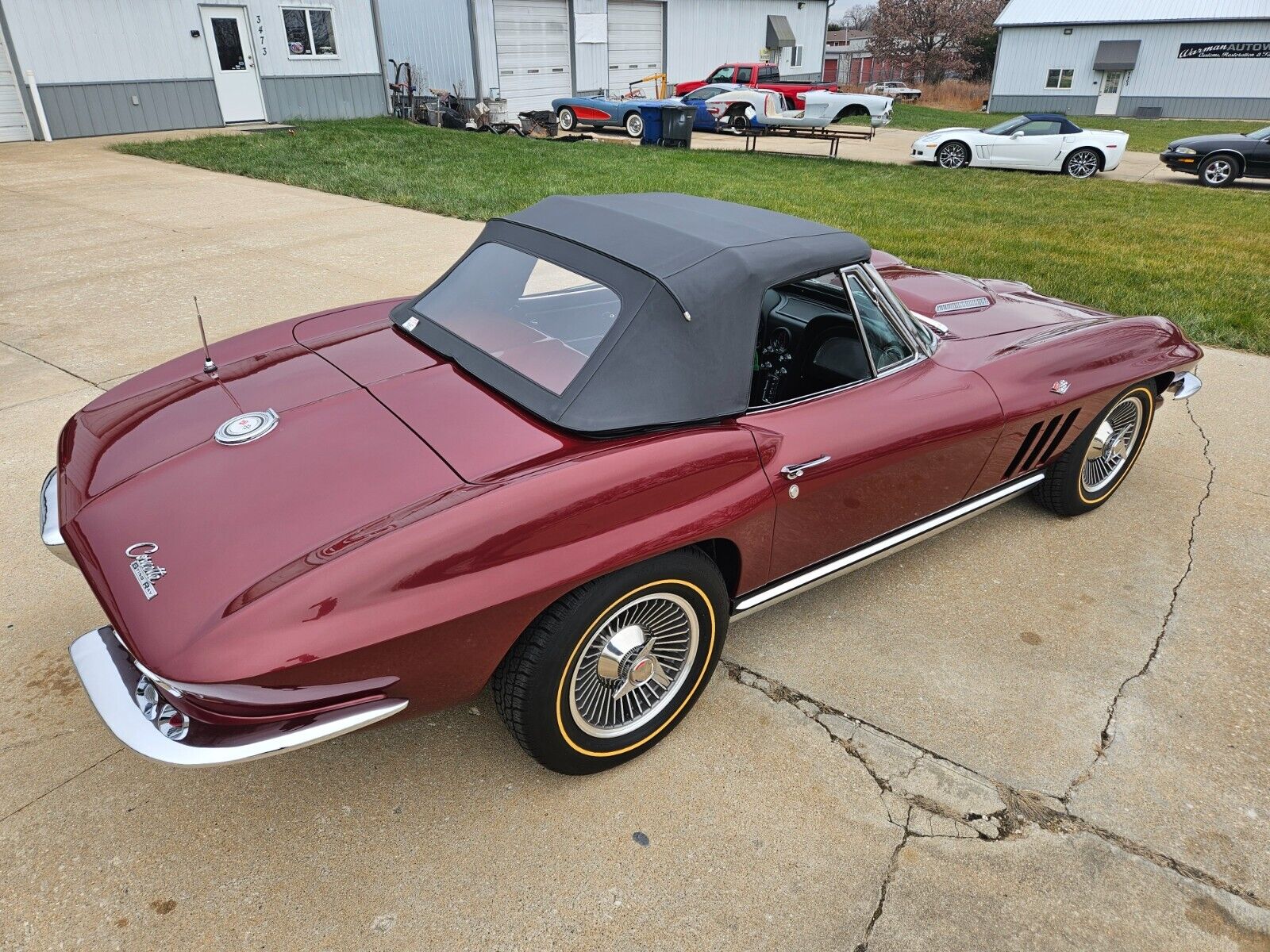 Chevrolet-Corvette-Cabriolet-1965-11