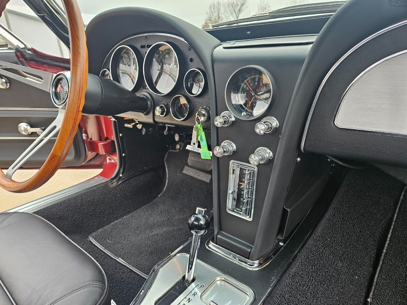 Chevrolet-Corvette-Cabriolet-1965-19