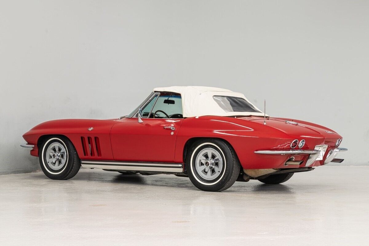 Chevrolet-Corvette-Cabriolet-1965-3