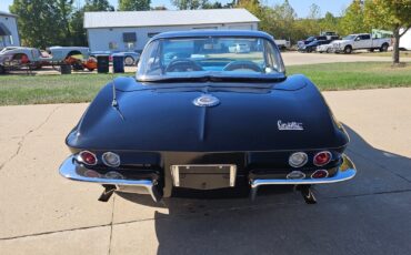 Chevrolet-Corvette-Cabriolet-1966-10