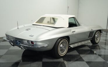 Chevrolet-Corvette-Cabriolet-1966-11