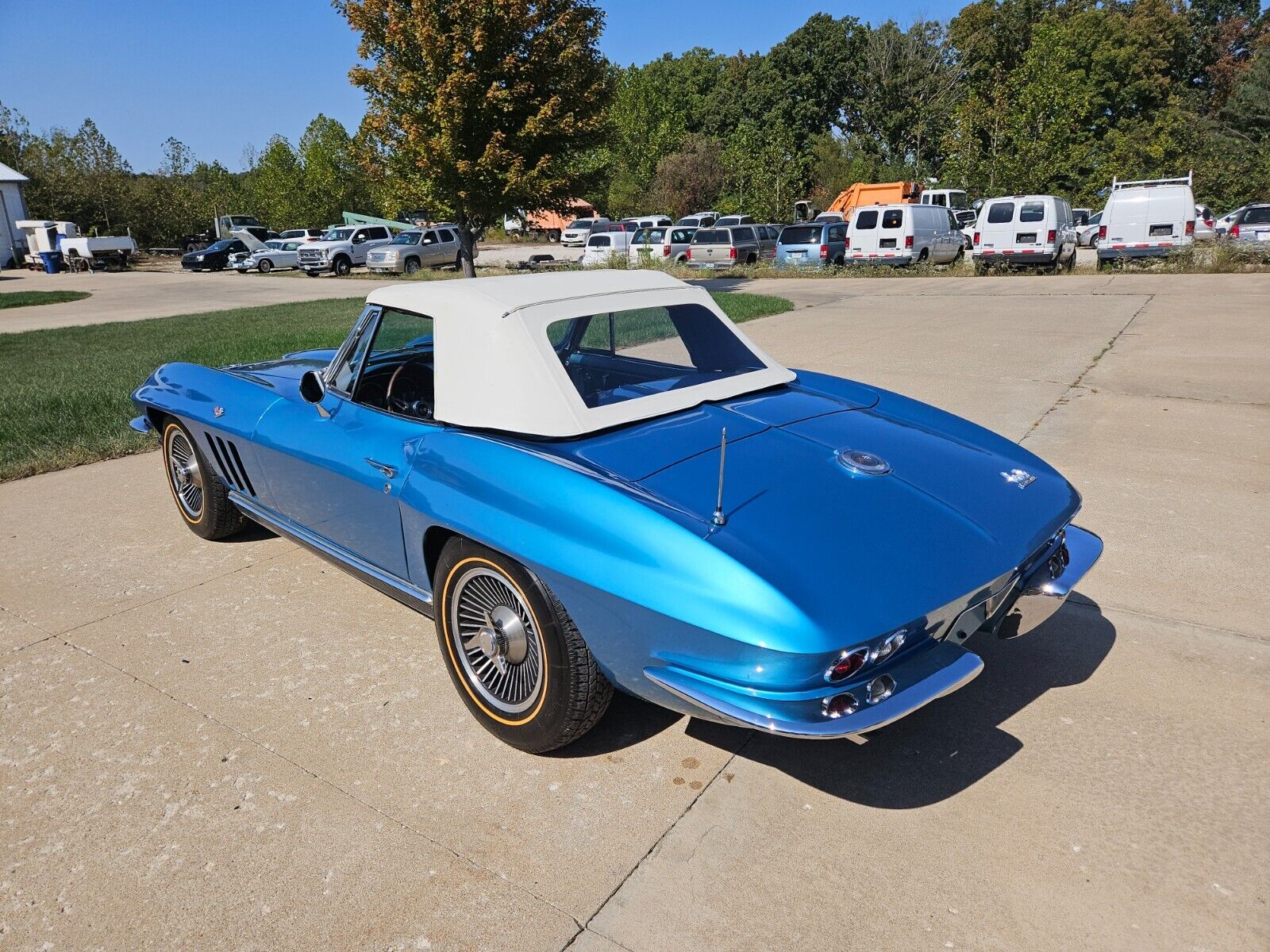 Chevrolet-Corvette-Cabriolet-1966-11