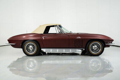 Chevrolet-Corvette-Cabriolet-1966-13