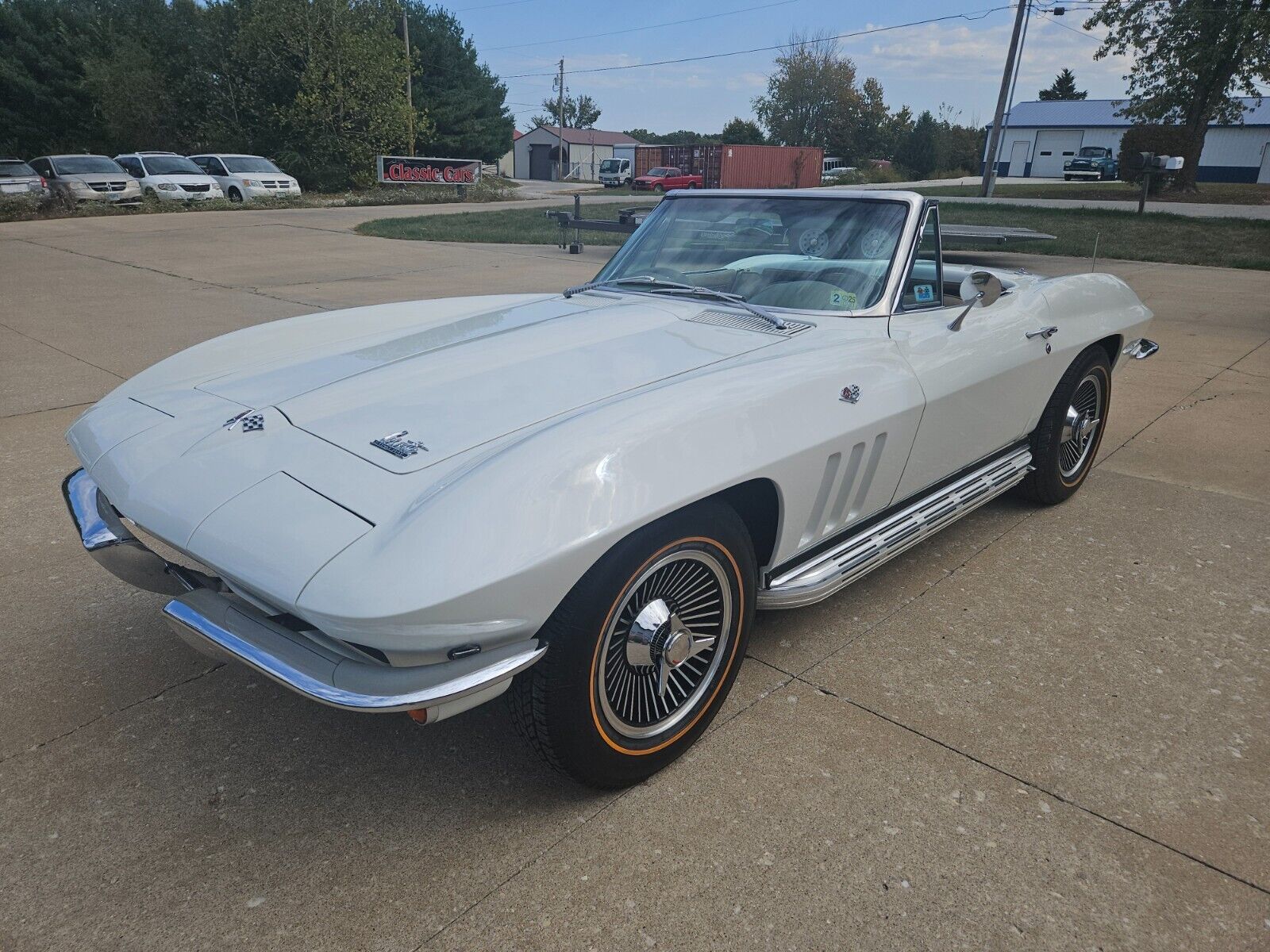 Chevrolet-Corvette-Cabriolet-1966-13