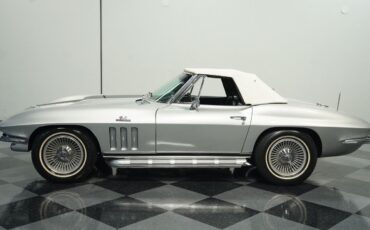 Chevrolet-Corvette-Cabriolet-1966-2